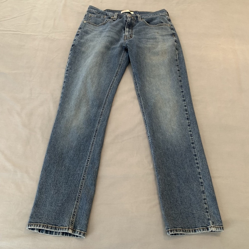 Signature Levi Strauss Athletic Jeans Mens 32x32 Blue Med. Wash Straight Denim